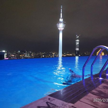 Home Style At Platinum Suites Klcc Twin Towers Kuala Lumpur Buitenkant foto